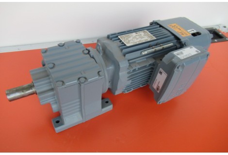 65 RPM  0,75 kW Asmaat 25 mm Brake  IE3. UNUSED 